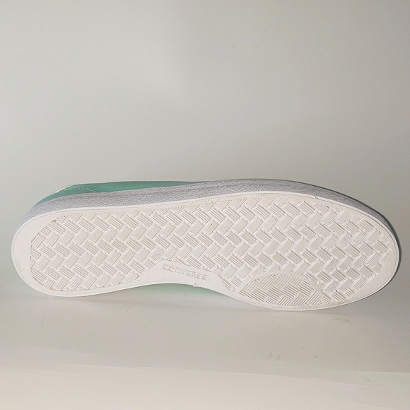 CHUCK TAYLOR ALL STAR BREAKPOINT LEATHER SNEAKER - WOMEN'S - Picture 4 of 4